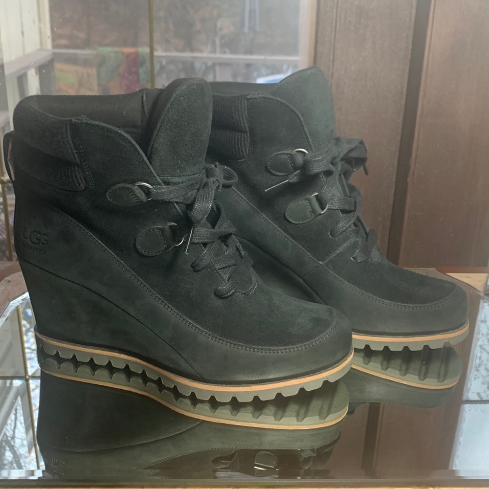 Ugg “Valory” Wedge Boot
